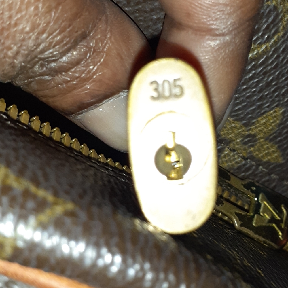 Vintage Louis Deauville Bag - Picture 15 of 16